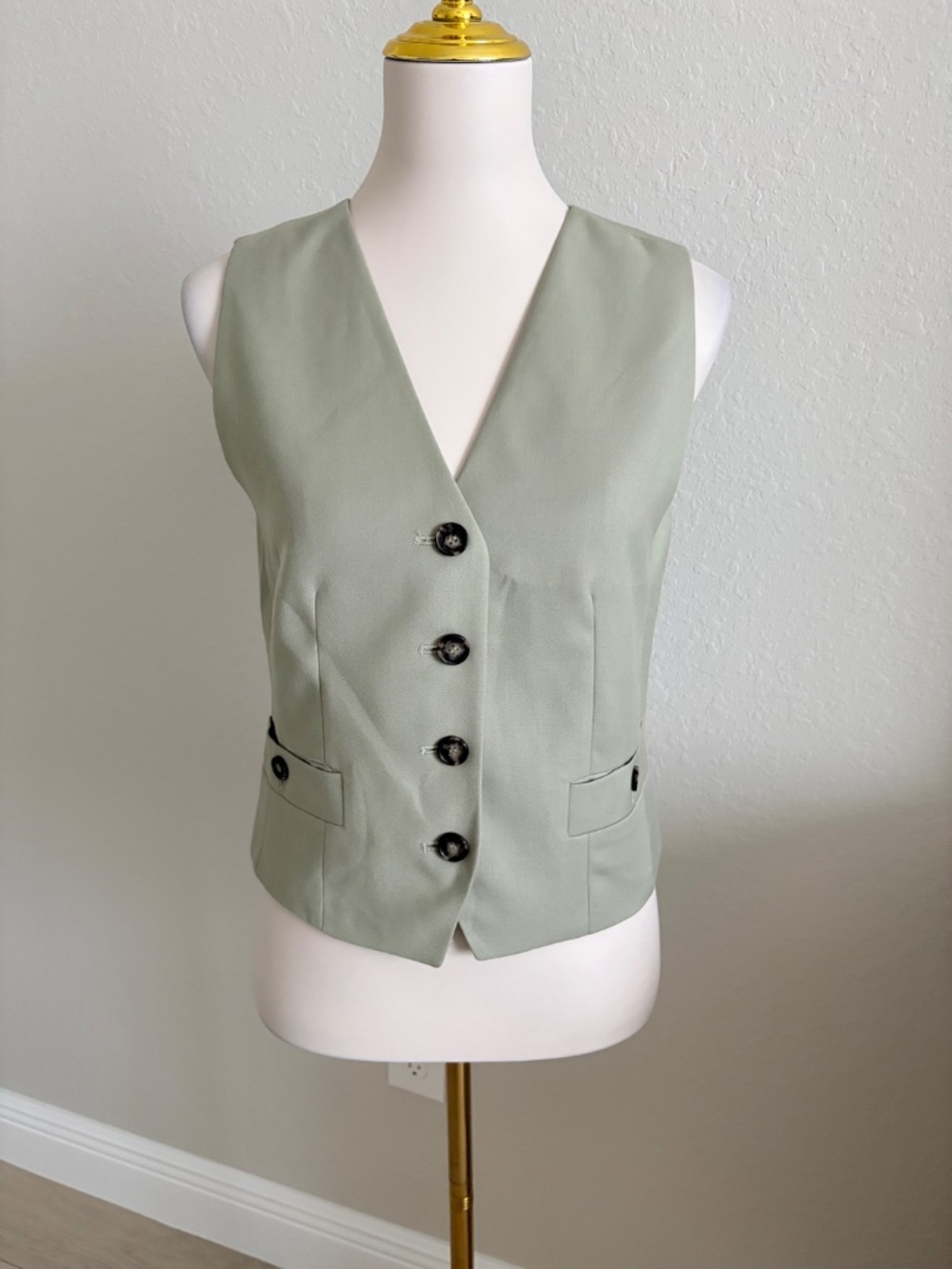NWT Ann Taylor Vest